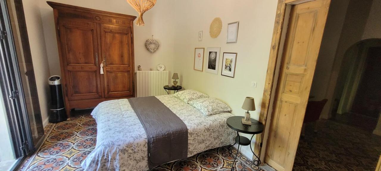 Deluxe Queen Suite