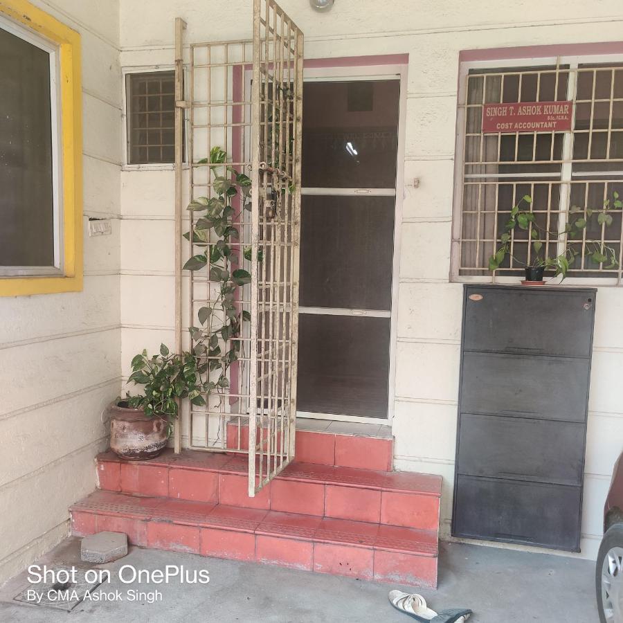 Dhanashree Guest House - Ferienwohnung