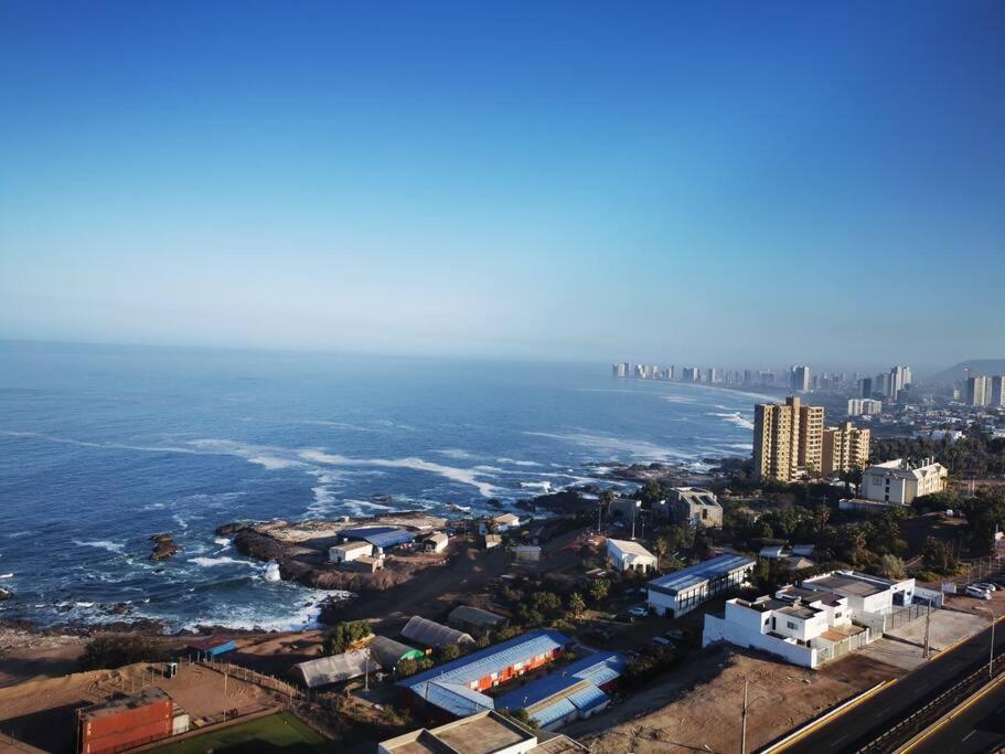 B&B Iquique - frente a playa vista panorámica Departamento 3 Habitaciones 2 Baños Iquique - Bed and Breakfast Iquique