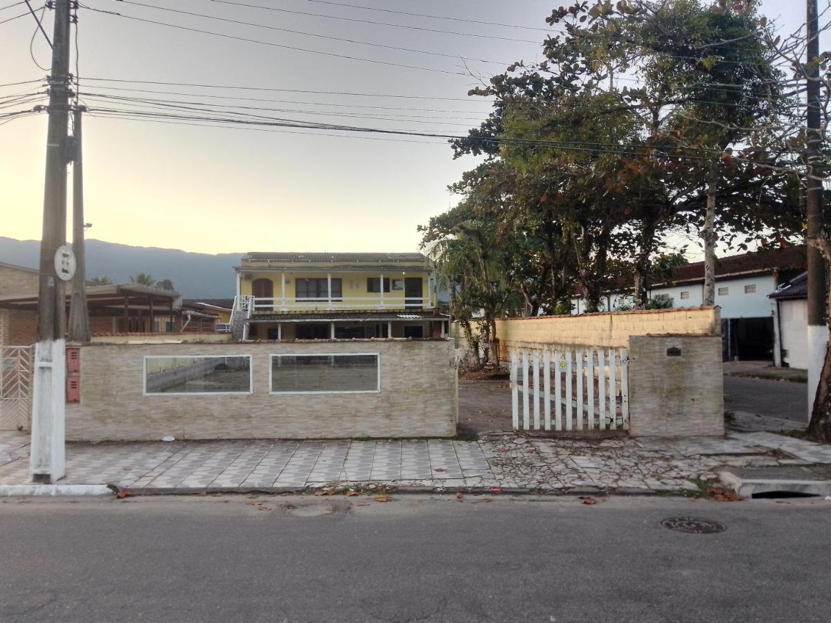 Casa Completa Piso Superior em frente ao Canal e ao lado da Balsa de Bertioga - Ferienwohnung Bertioga