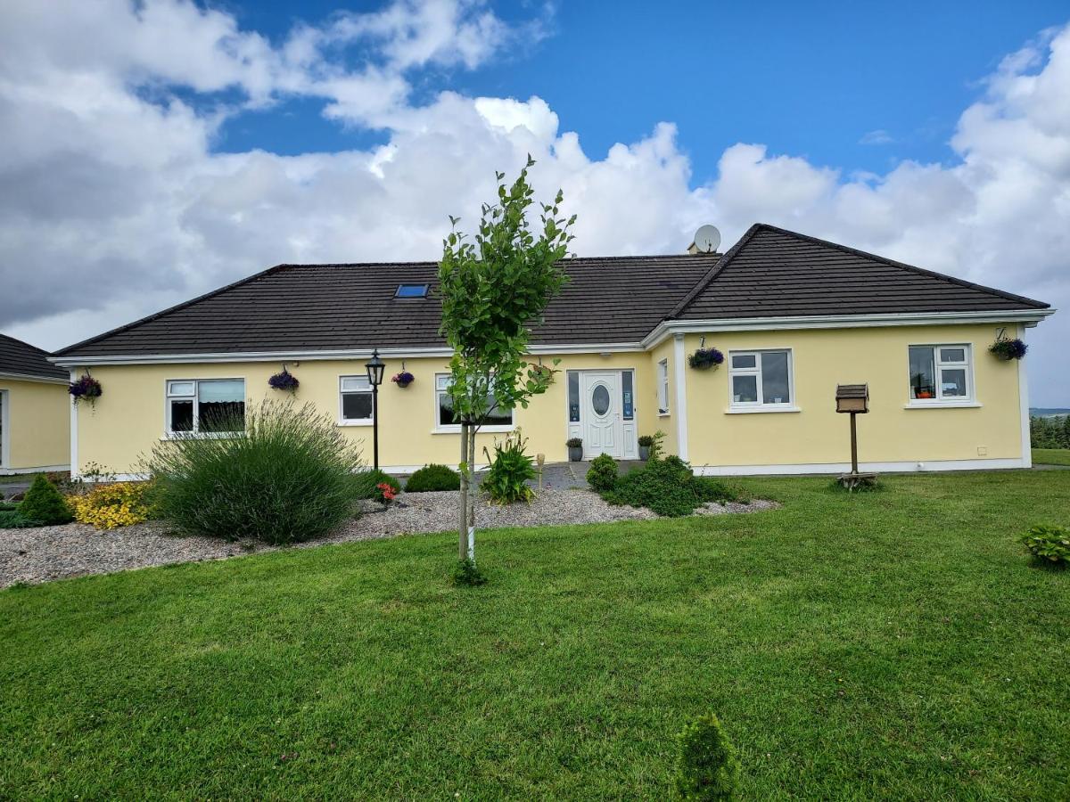 B&B Oughterard - Tullaleagan Guesthouse - Bed and Breakfast Oughterard
