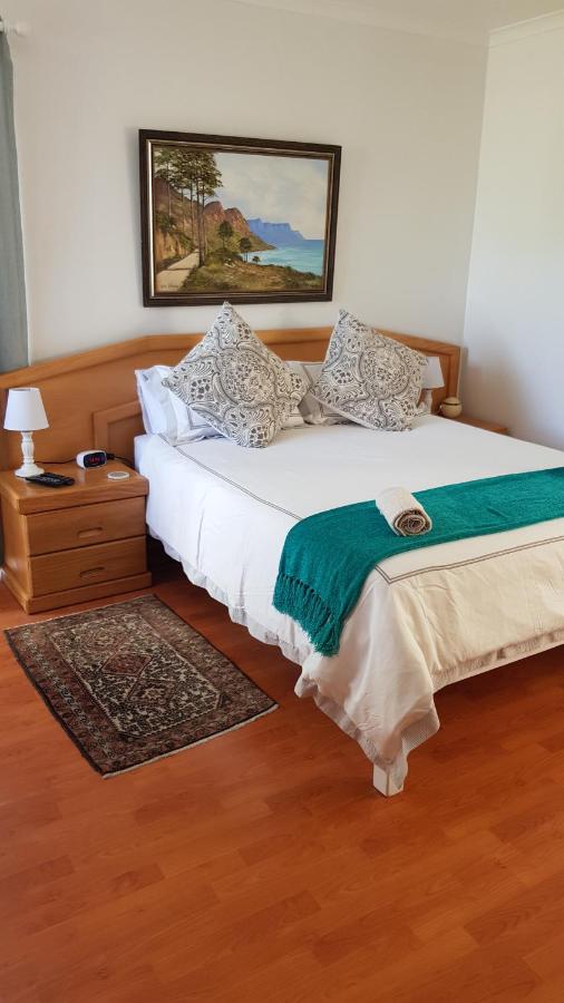 Comfort Kamer met Queensize Bed