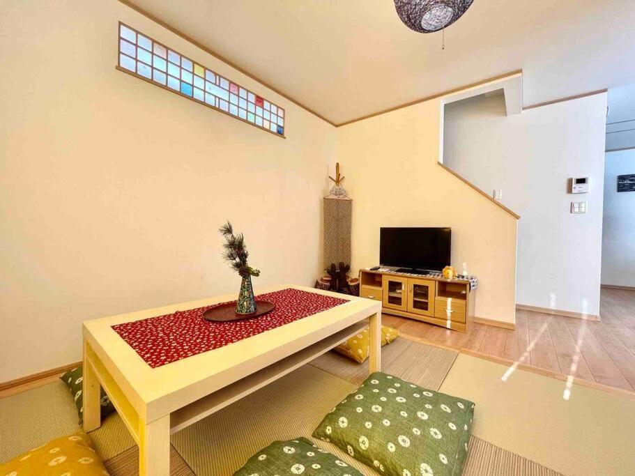 B&B Tokyo - 尹府A栋-池袋新築四室一厅一户建。北池袋步行4分钟。池袋步行12分钟。高速wifi。免费停车场 - Bed and Breakfast Tokyo