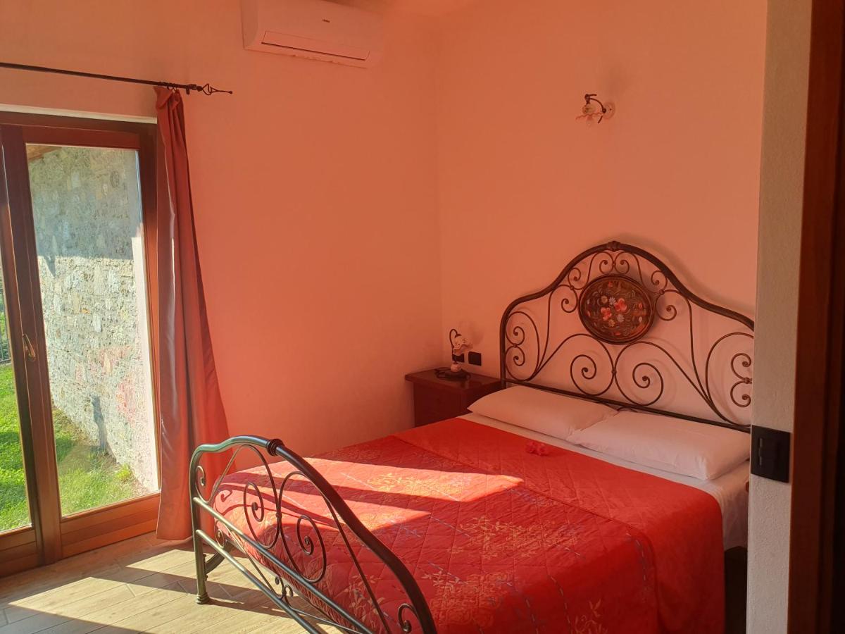 Doppelzimmer mit Gartenblick