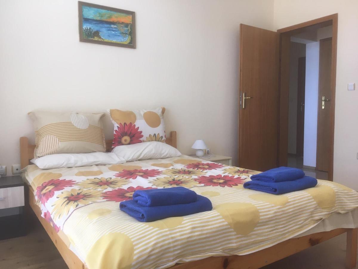 Apartamento de 1 dormitorio con vistas al mar
