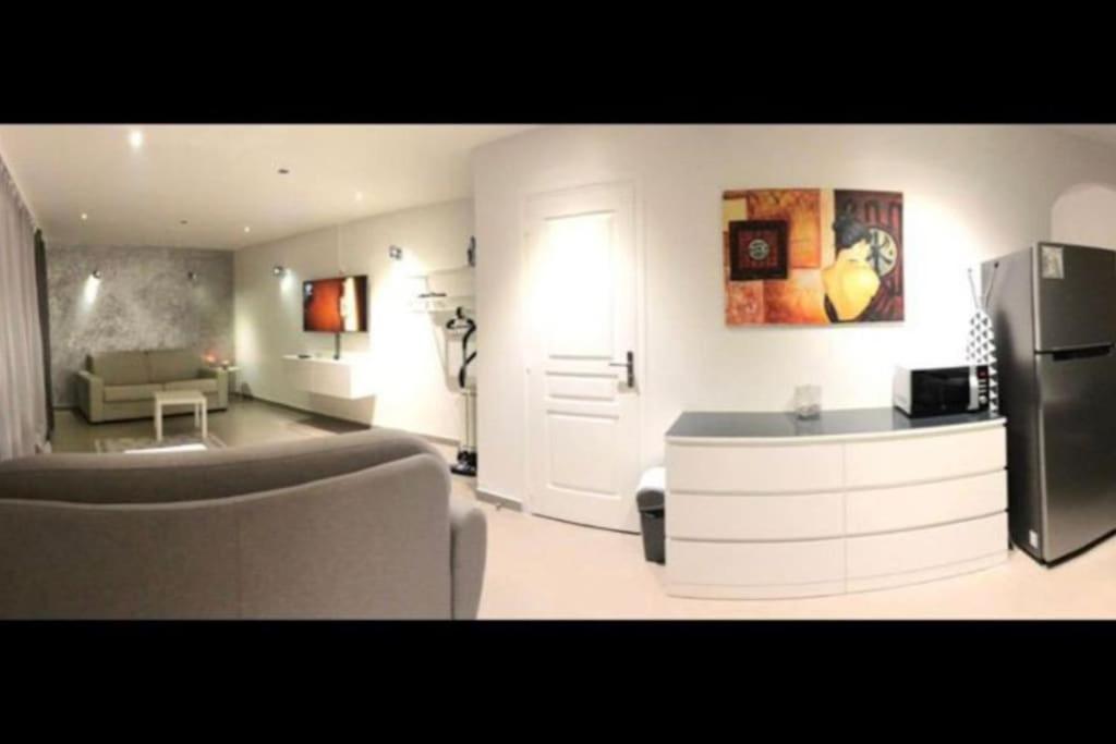 Loft Porte de Paris Croix de Chavaux 93100 Montreuil - B&B