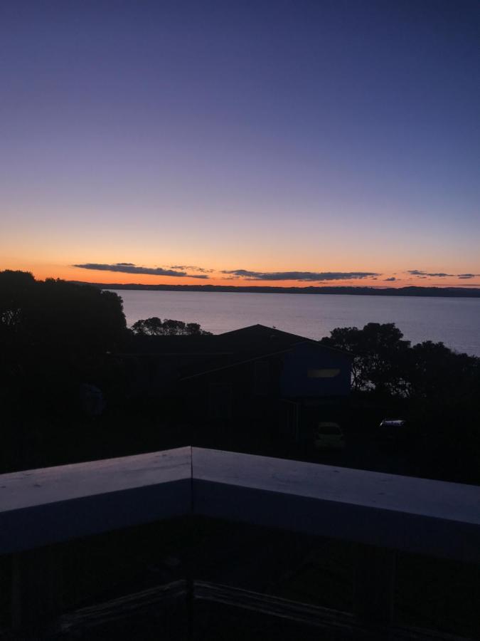 B&B Whangaparaoa - Sea View Apartment - Bed and Breakfast Whangaparaoa