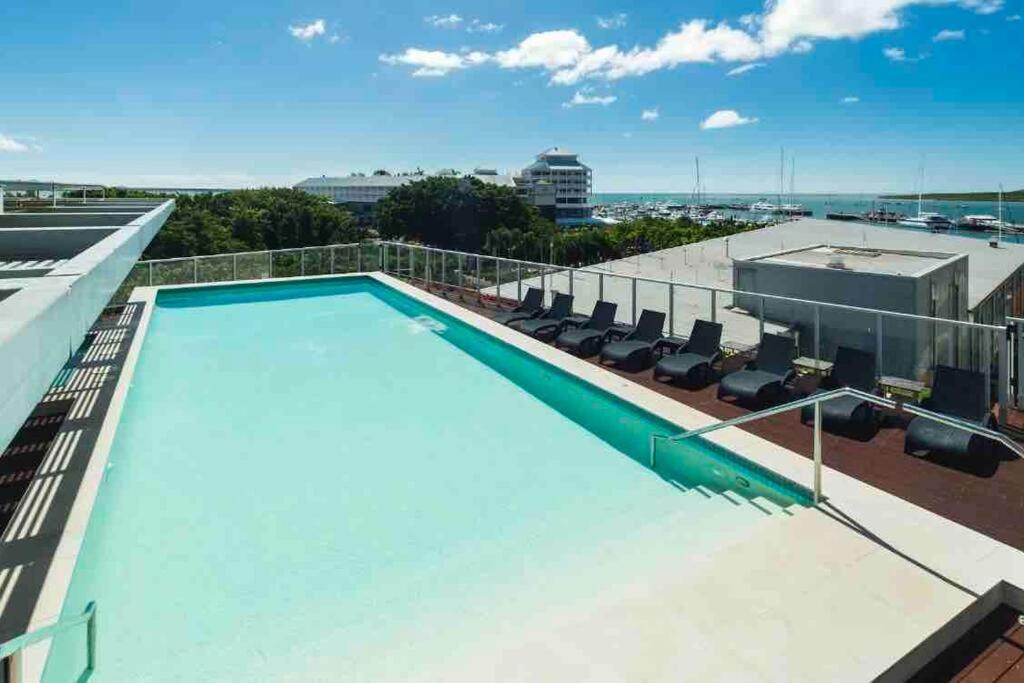 Oasis at Harbour Lights Cairns - B&B Cairns