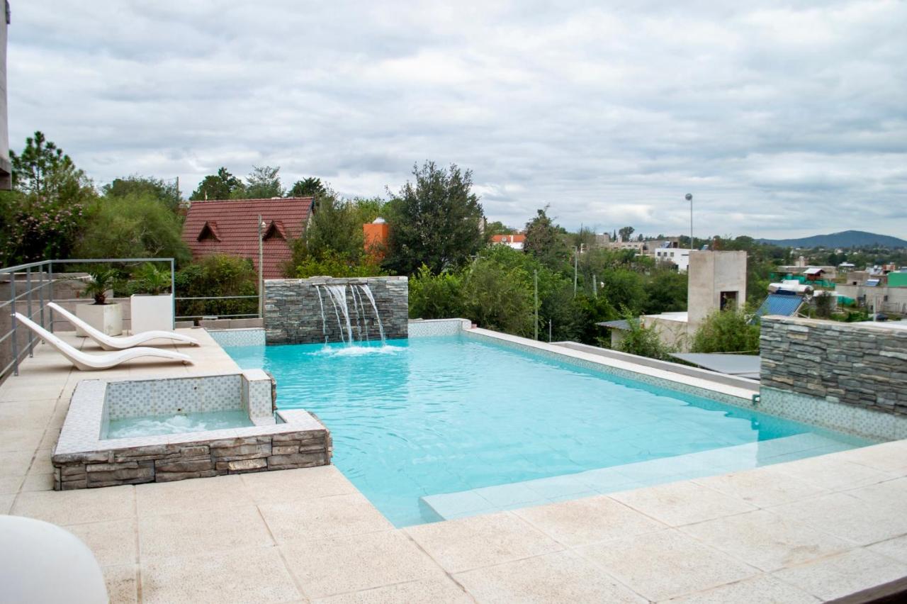 Sierras Apartamentos - B&B