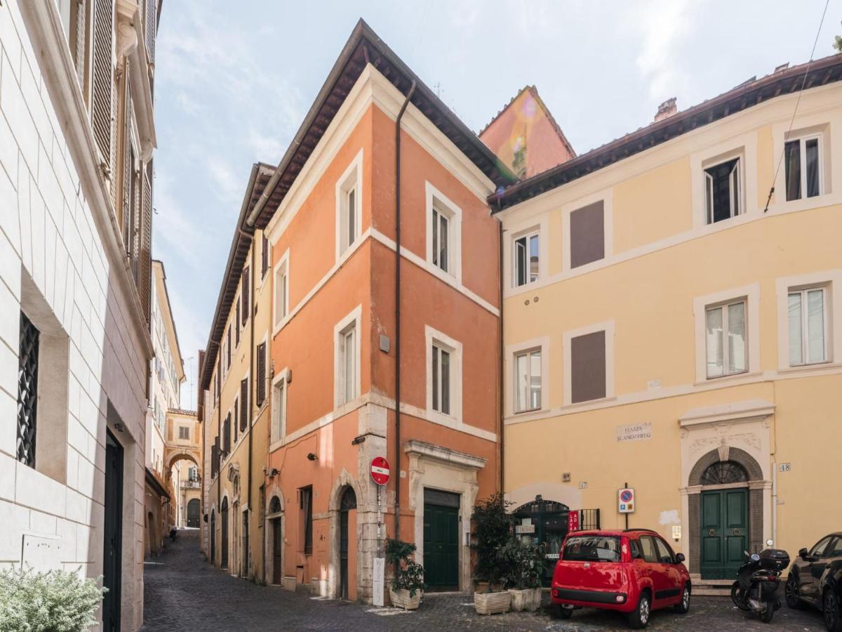 The Best Rent - Two-bedroom apartment with terrace near Trevi Fountain - B&B