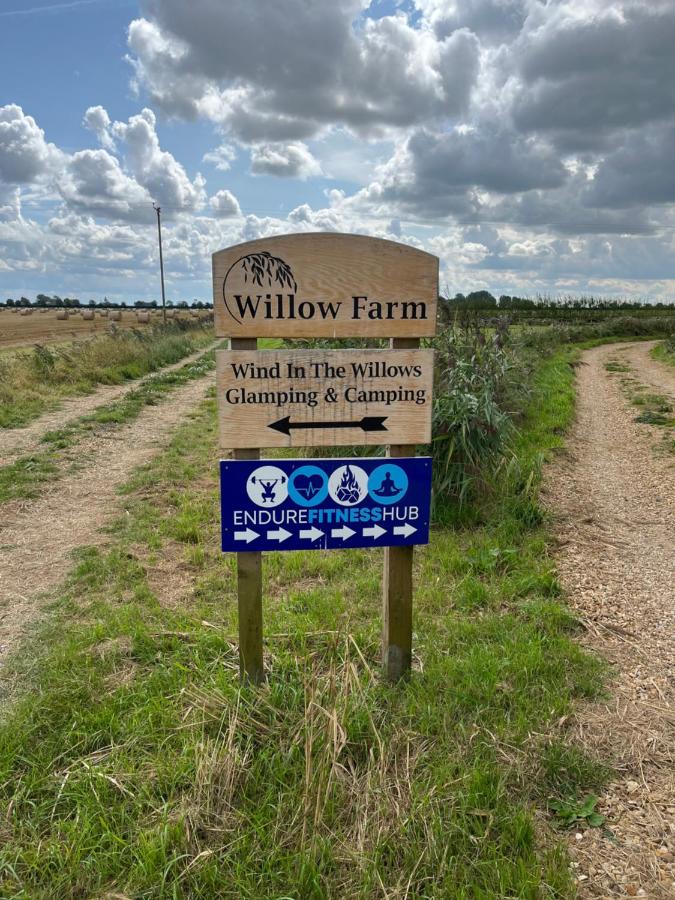 Wind In The Willows Luxury Glamping - B&B