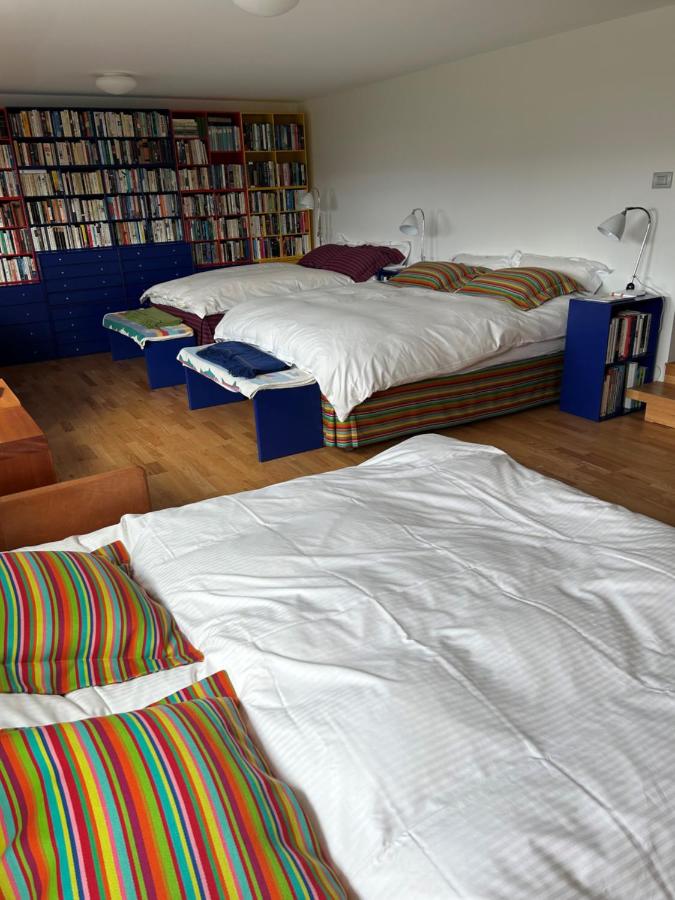 SK52 by the Sea, Unique spacious luxury, HG-17071 - Bed and Breakfast Reykjavik