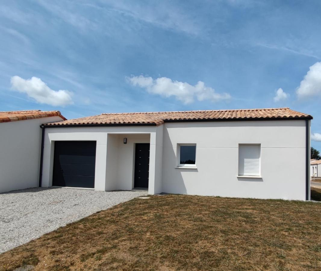 Maison neuve à 13 min des Sables - Bed and Breakfast
