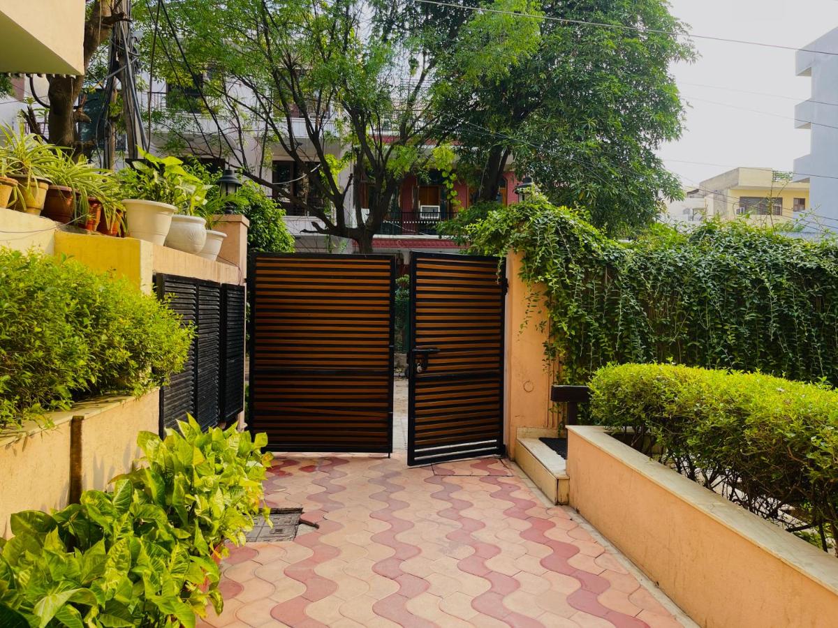 BedChambers Serviced Apartments, Cyberpark - B&B