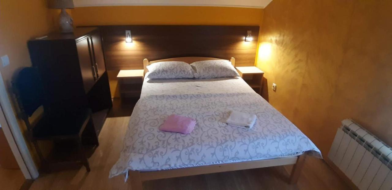 B&B Belgrade - Rosso Apartments - Bed and Breakfast Belgrade