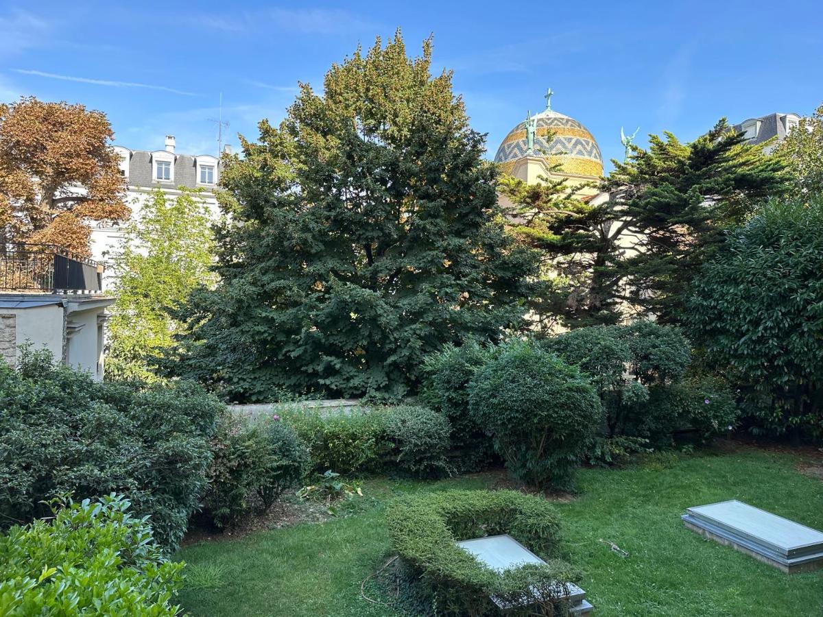 Private bedrooms near Eiffel Tower - B&B