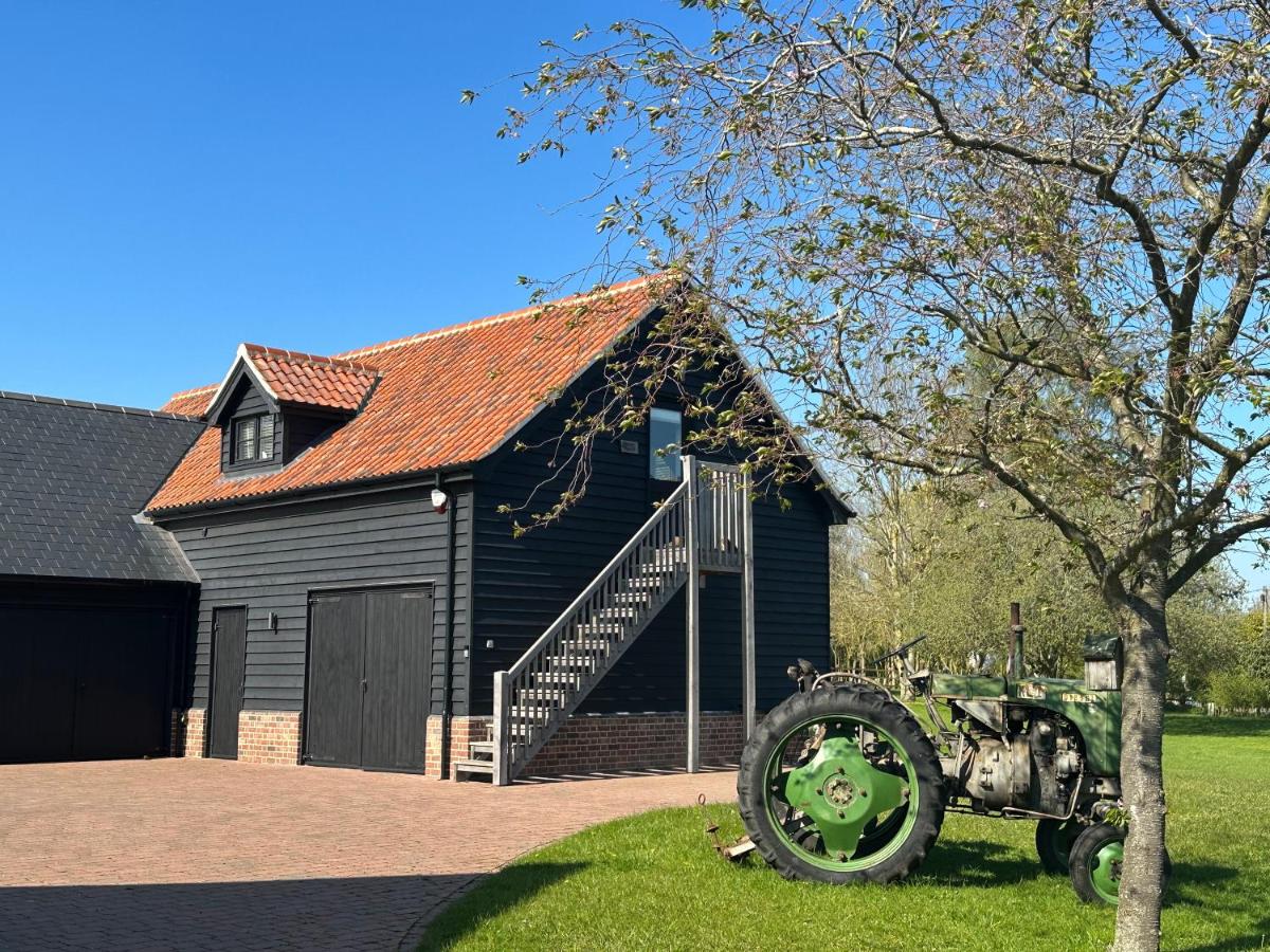 B&B Newbourne - The Old Piggery, Cart Lodge in Newbourne - Bed and Breakfast Newbourne