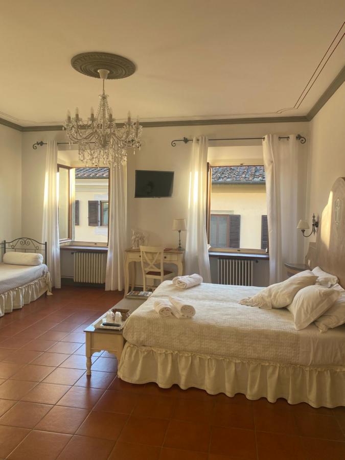 B&B Montevarchi - Palazzo Mari suite & rooms b&b - Bed and Breakfast Montevarchi