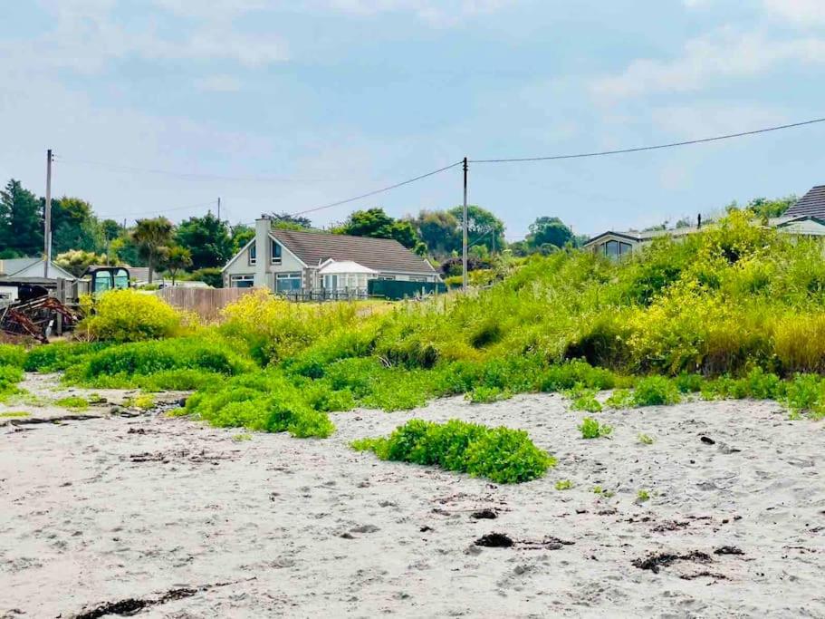 Mariners House. Luxury, private beachside villa - Chambres d’hôtes Ballylumford