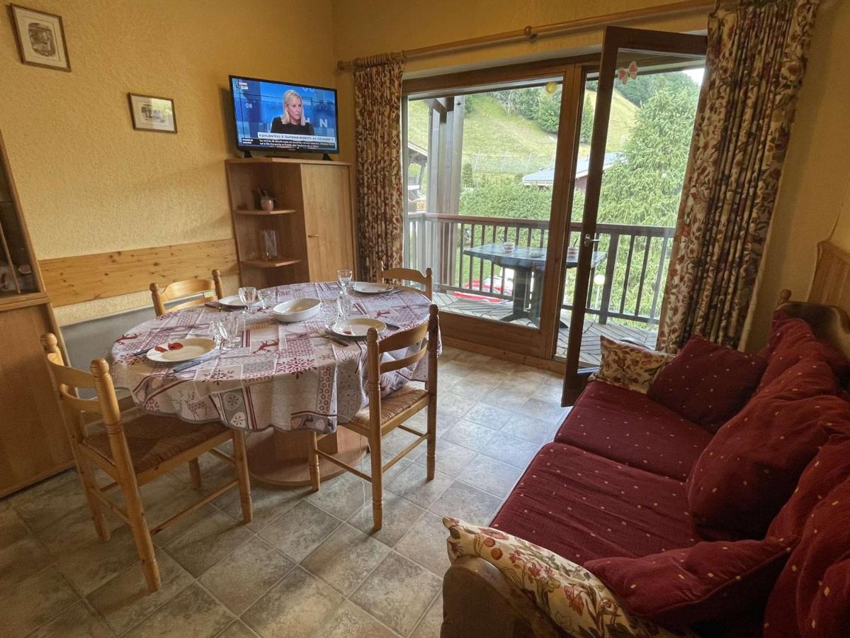 Appartement lumineux avec mezzanine à Praz-sur-Arly, parking, à 400m du lac - 4 pers. - FR-1-603-64 - B&B