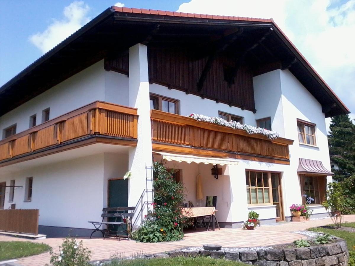 Ferienwohnung Stickler - B&B Reutte
