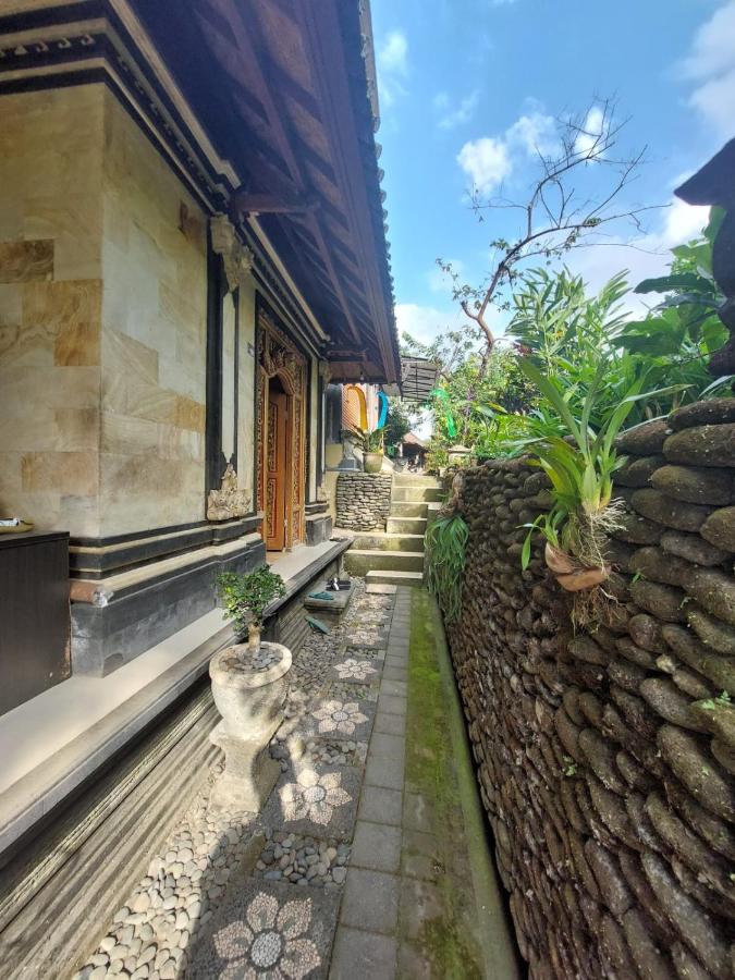 Merta Ubud Homestay - B&B