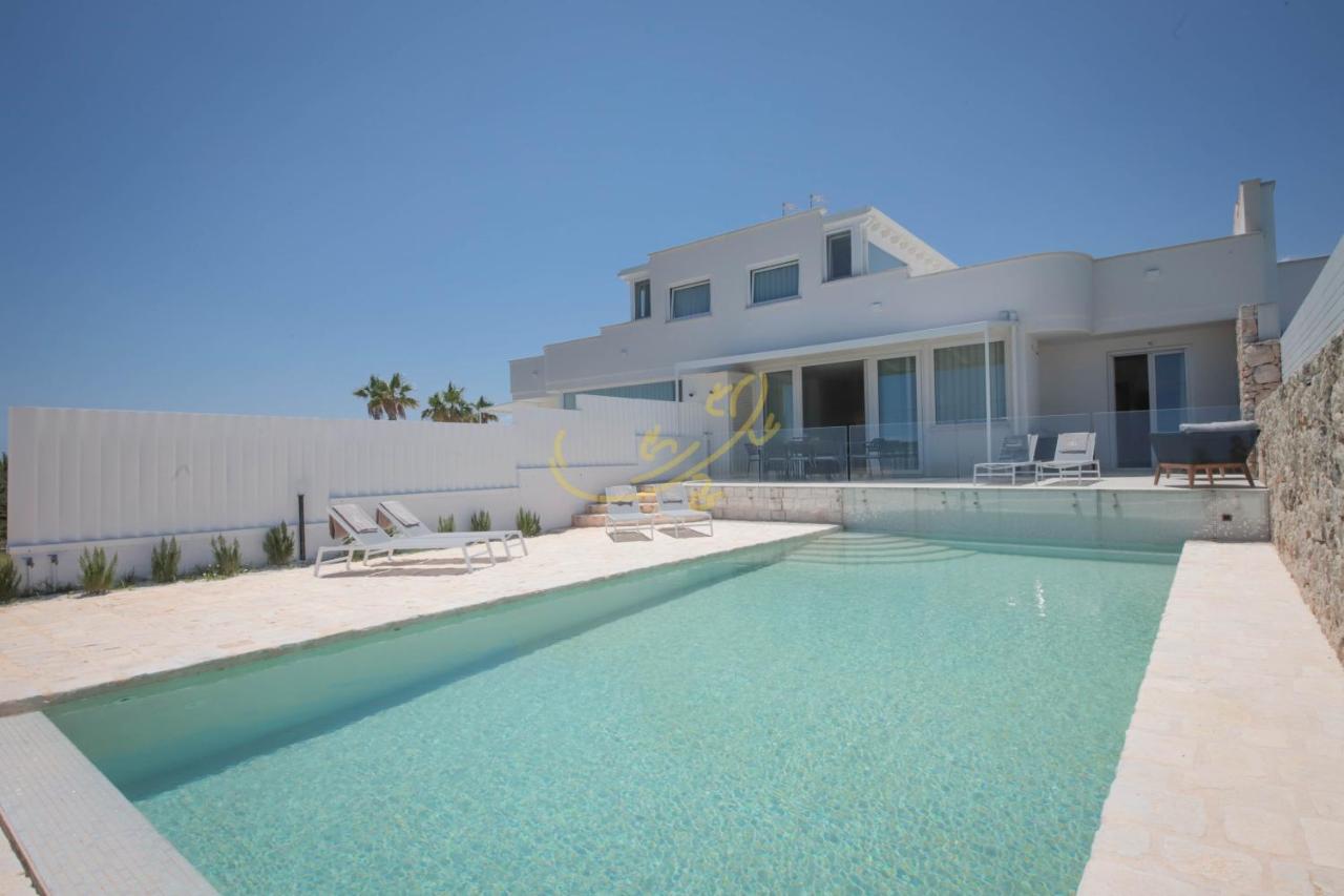 TD Villa Grecale Modern Luxury Villa with Sea View - Bed and Breakfast Capitolo