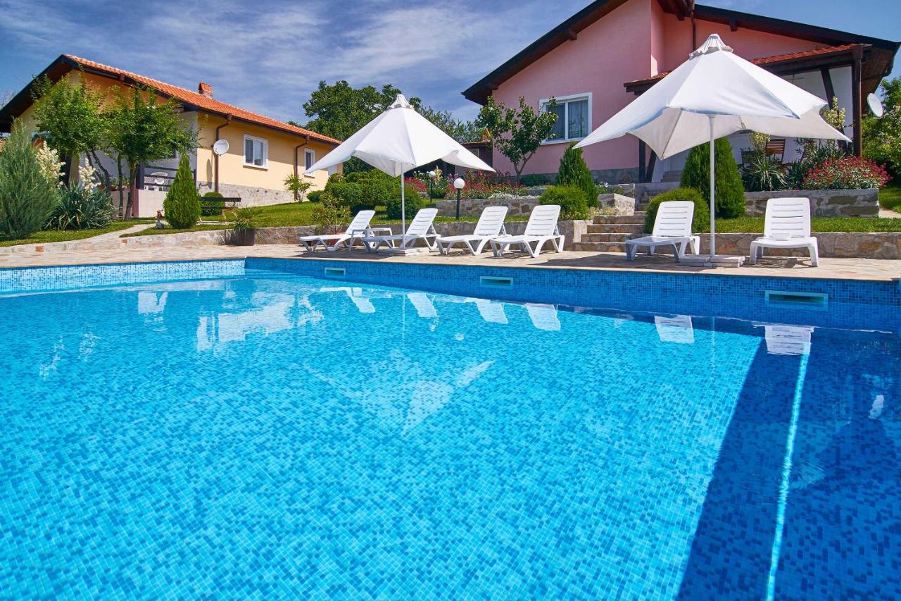 BulgariaVilla - Royal Villas - B&B
