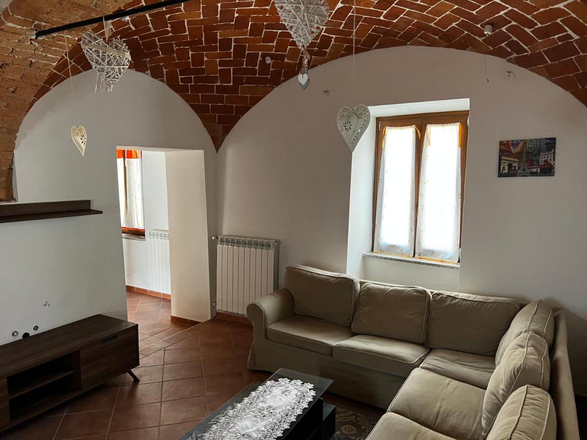 B&B Grazzano Badoglio - Il BORGHETTO-1 - Bed and Breakfast Grazzano Badoglio