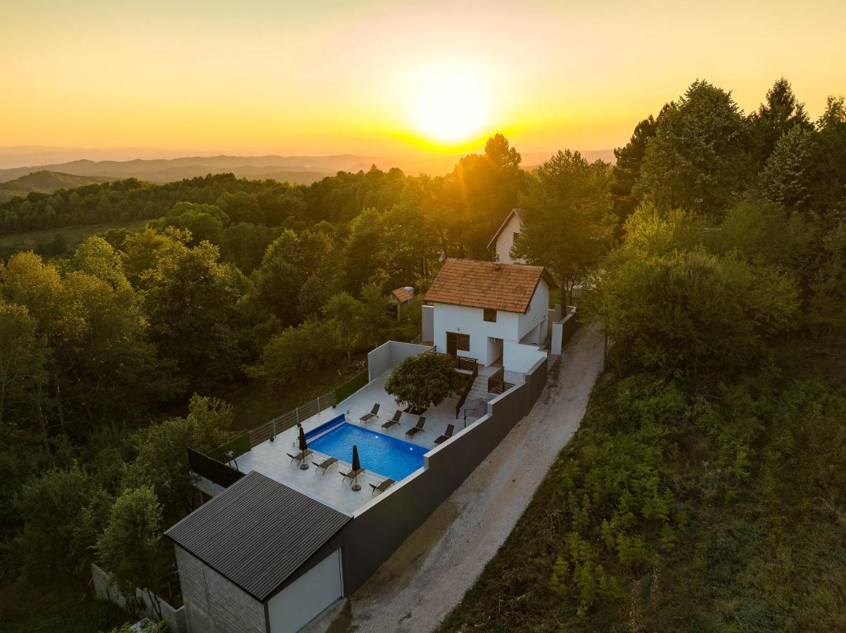 Villa Milestone Majevica - B&B Seljublje