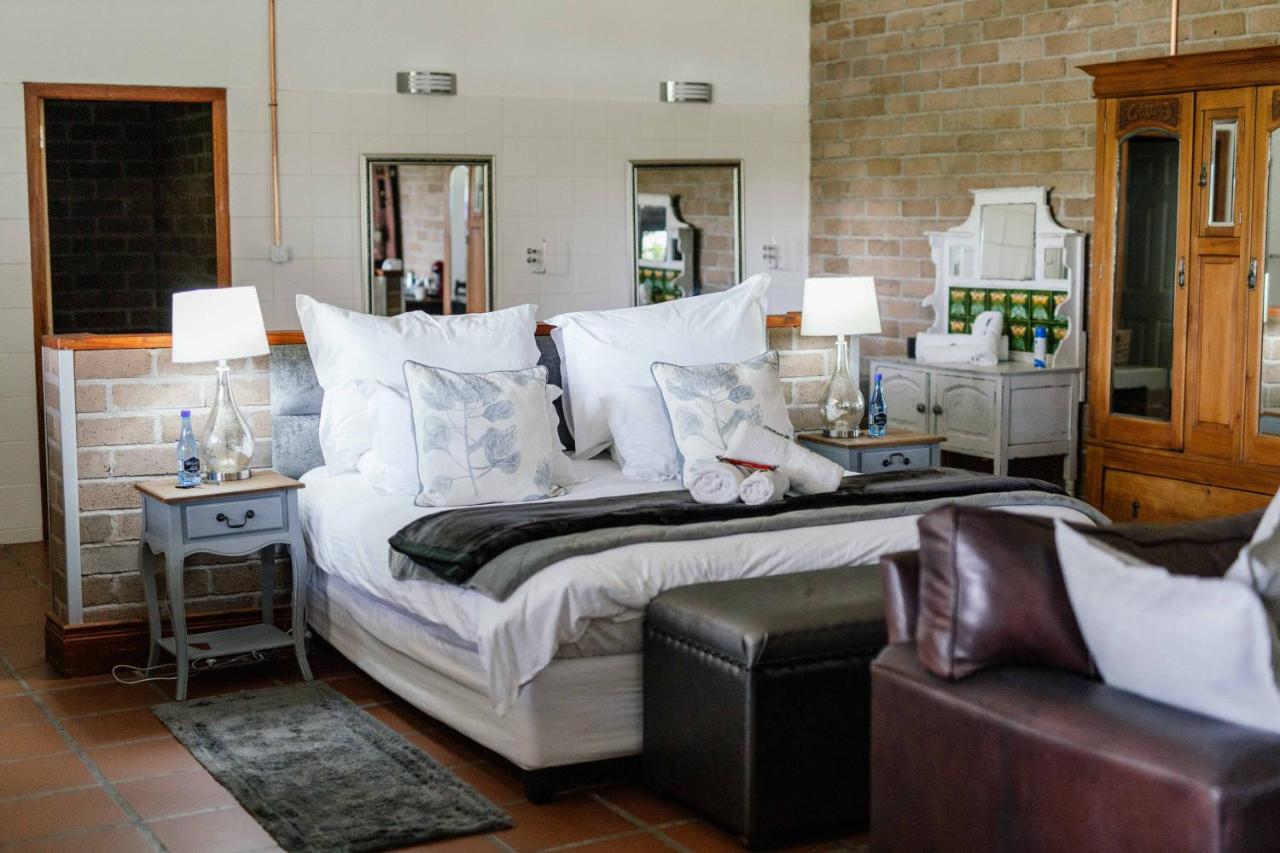 Luxury Suite 1