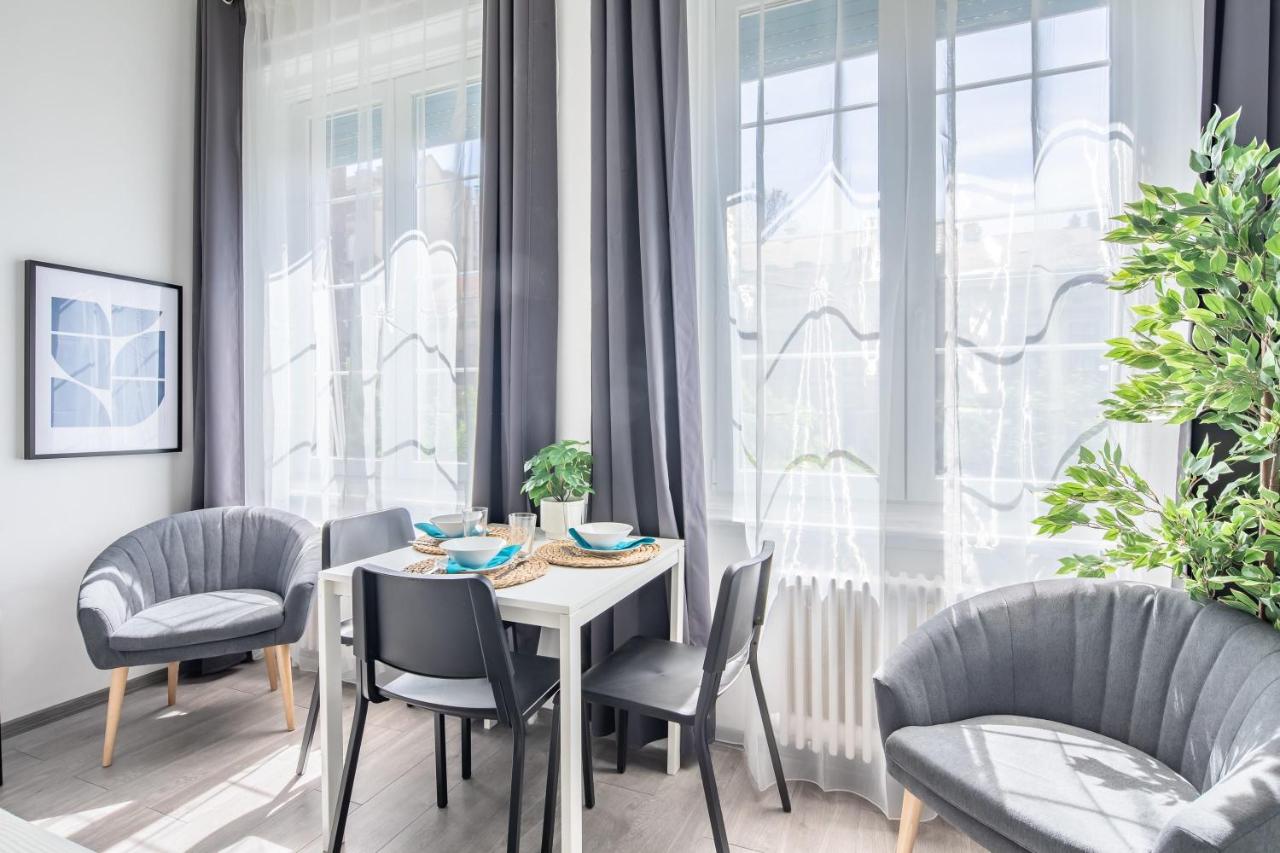 Absolute Central - NEW - Sunny - Ferienwohnung Budapest
