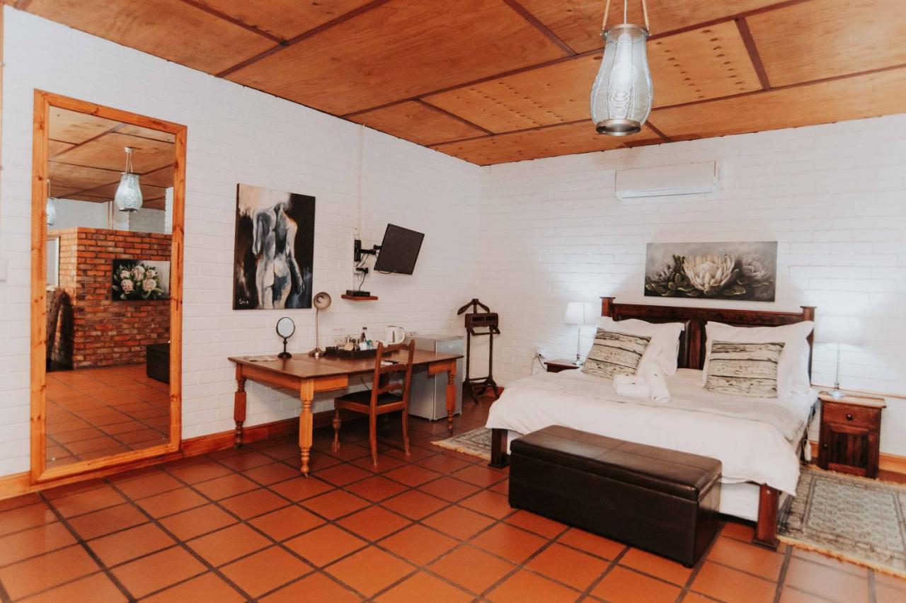 Room #34272558