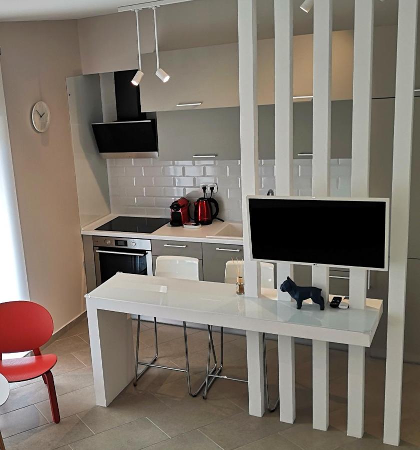 Porcelani studio Komotini - B&B