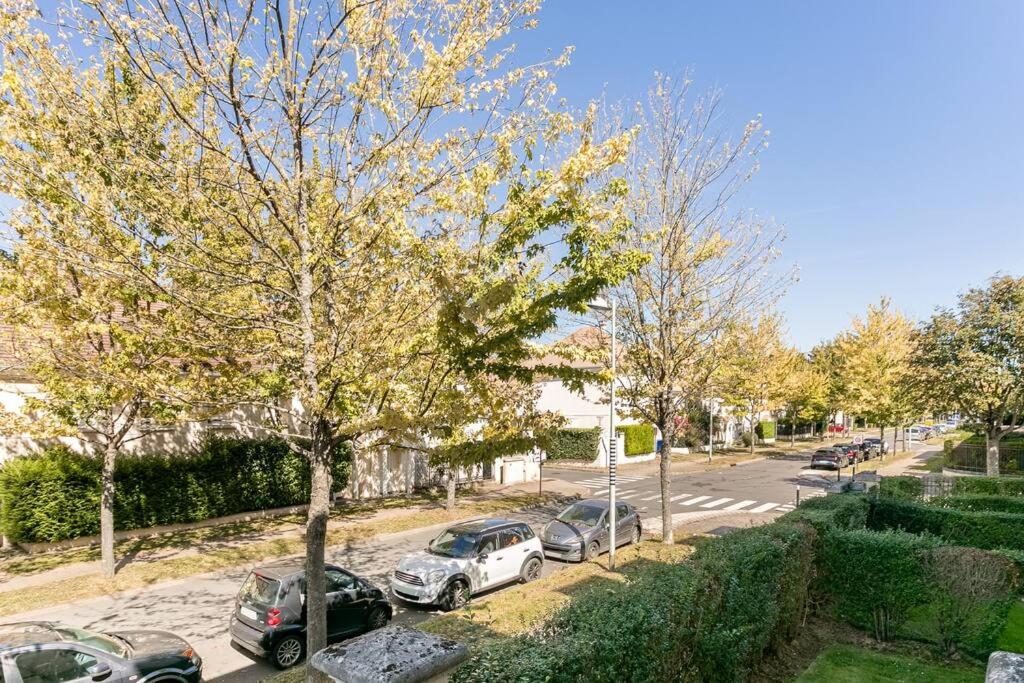 L'Émeraude - Disney, Paris & RER à 5 min - B&B Bussy-Saint-Georges
