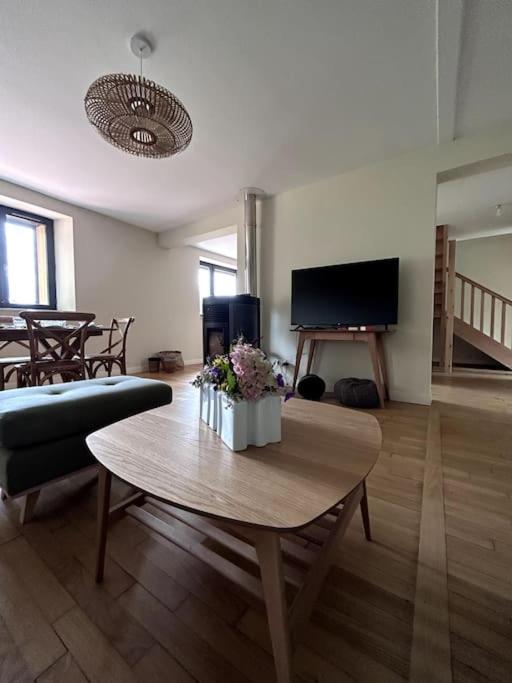 Gîte Bois Tordu - 3 chambres - proche Bourganeuf - Ferienwohnung Montboucher