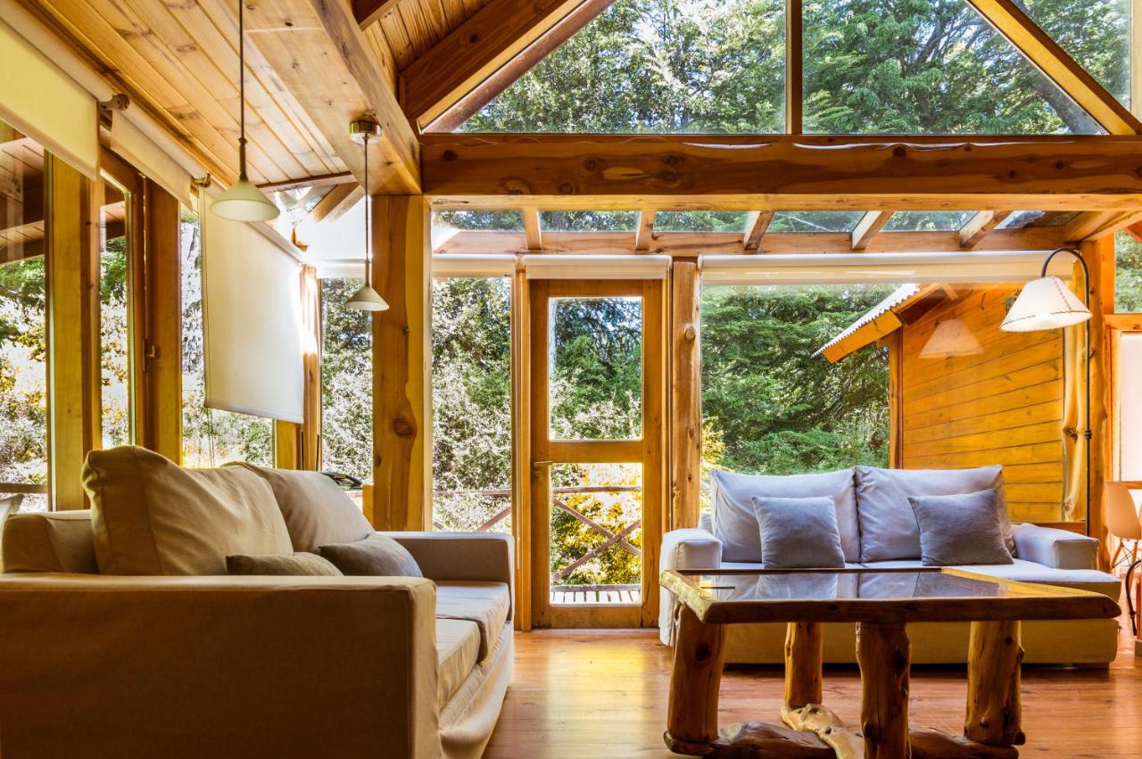 BOG Arken - Casa junto al río - B&B Villa La Angostura