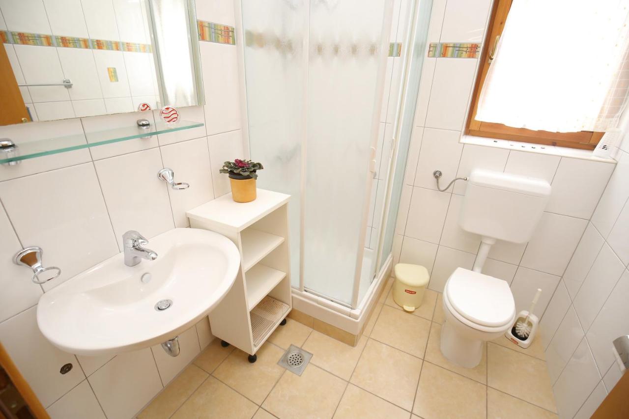 Appartement 2 Chambres Confort avec Terrasse - Vue sur Mer (4 Adultes)