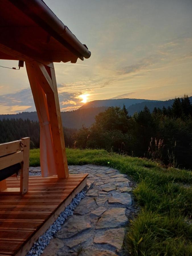 Rajskie wzgórze słoikowo - B&B Szczawa