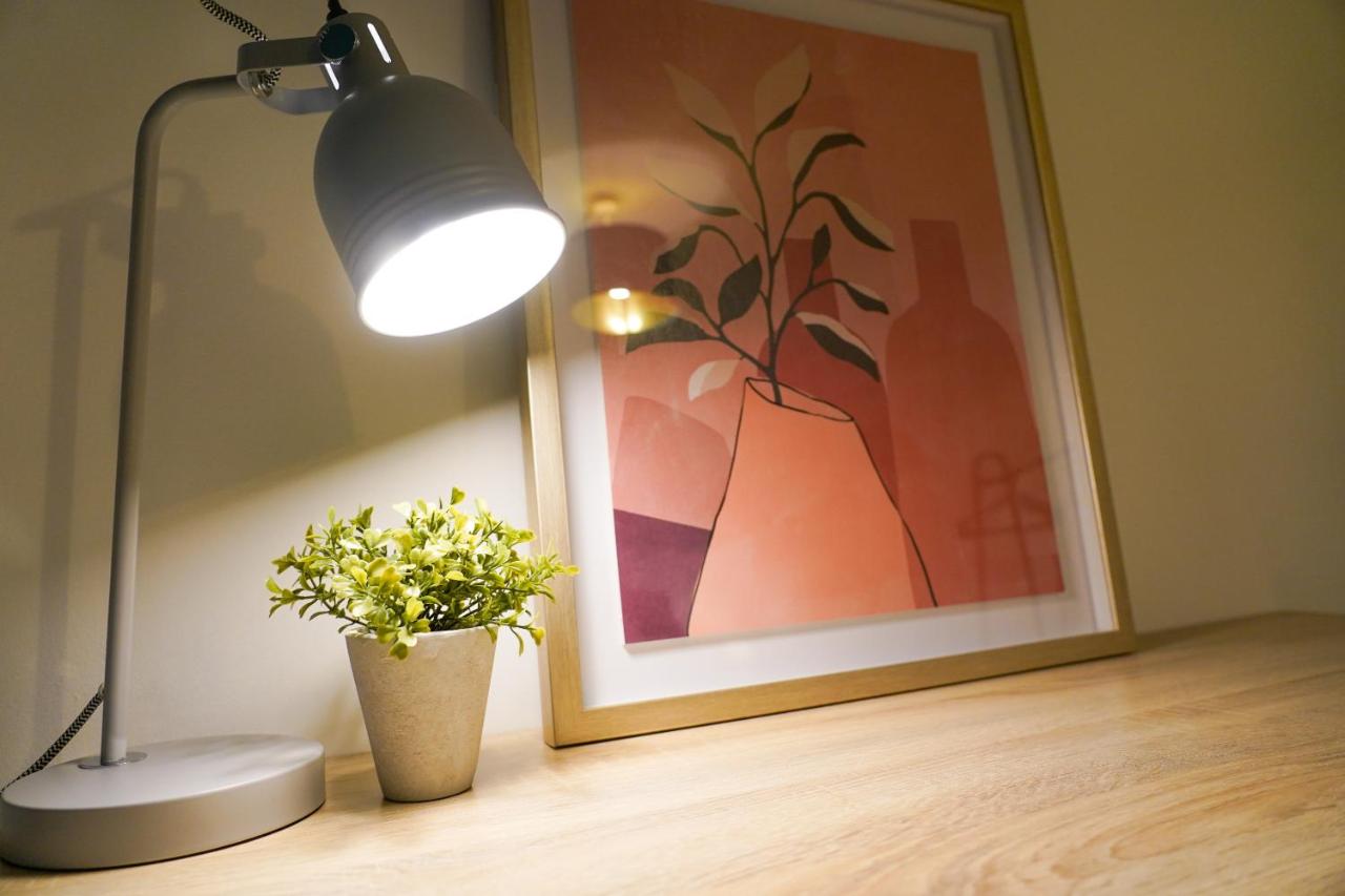 Enfield North London Spacious 3-BDR Apartment - Ferienwohnung London