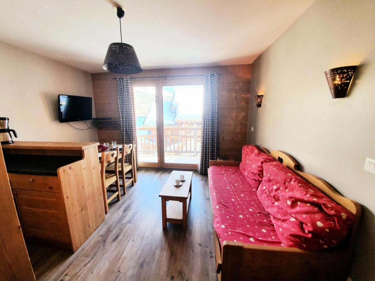 B&B Vars - Les Chalets Des Rennes - 2 Pièces pour 4 Personnes 714 - Bed and Breakfast Vars