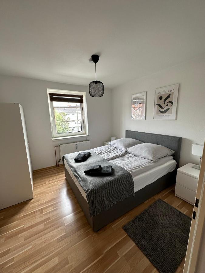 B&B Cologne - Schöne Wohnung im Herzen von Köln Ehrenfeld - Bed and Breakfast Cologne