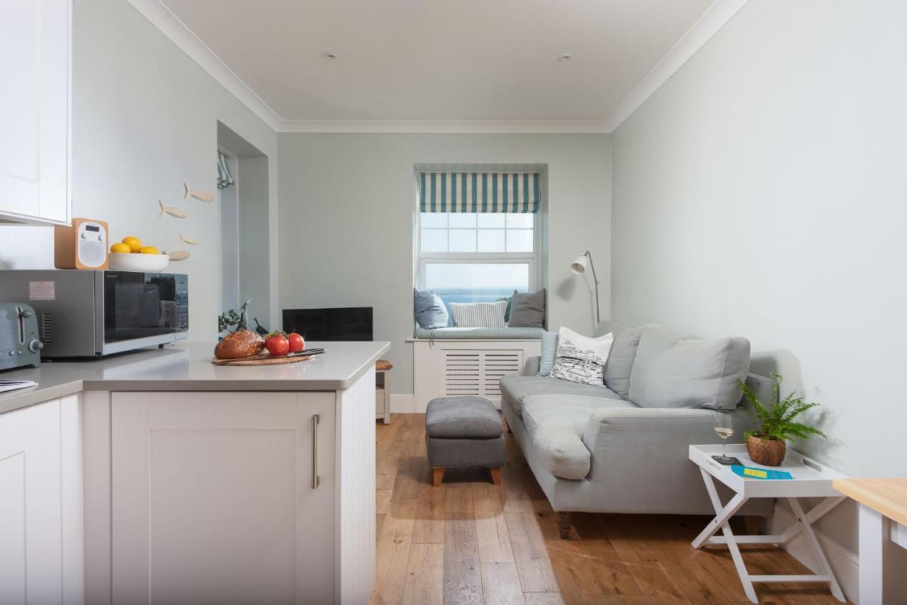 Shearwater View, 7 Rosemorran, St Ives - B&B St Ives