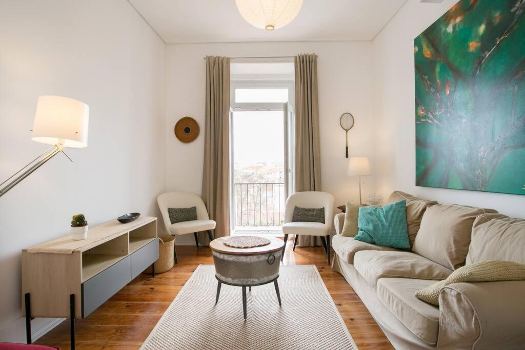Principe Real beautiful View 3 bedrooms flat! - Chambres d'hôtes Lisbonne