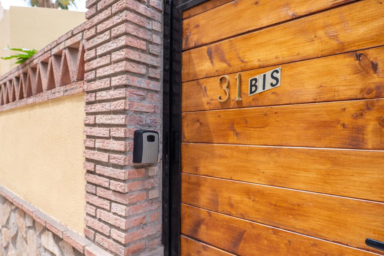 Casa "La Gata Azul" con jardín privado - B&B El Campillo del Moro