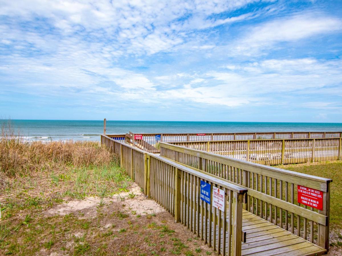 5739 - The Yachtsman - 101 by Resort Realty - B&B