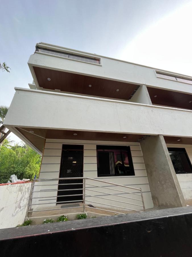 Laguindingan Town House - Bed and Breakfast