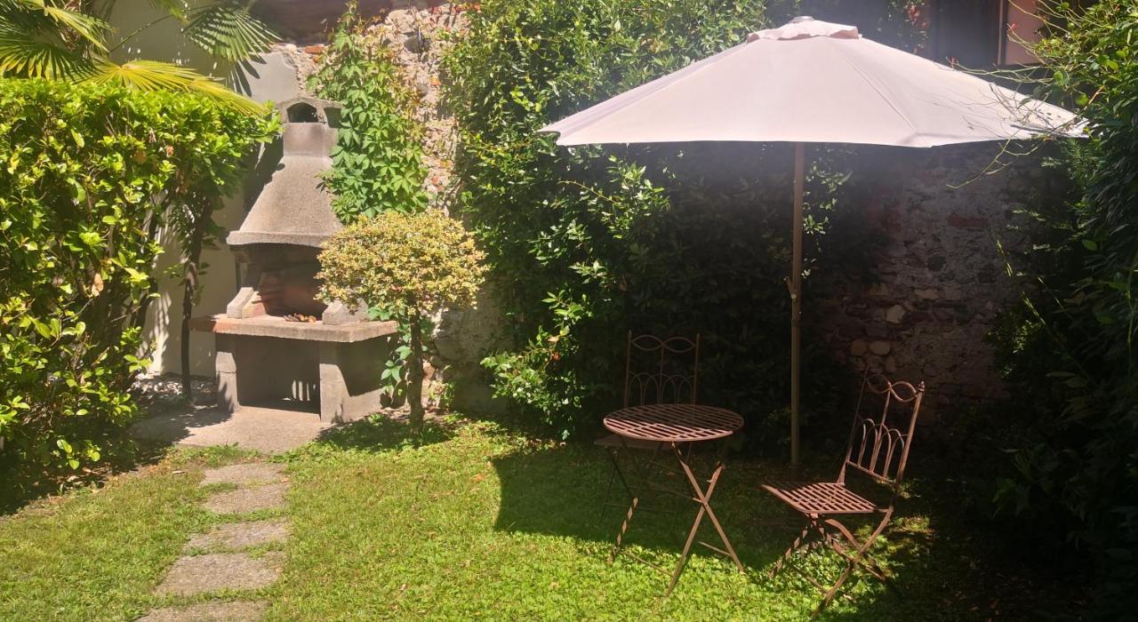 B&B Angera - Residenza Esse - Bed and Breakfast Angera