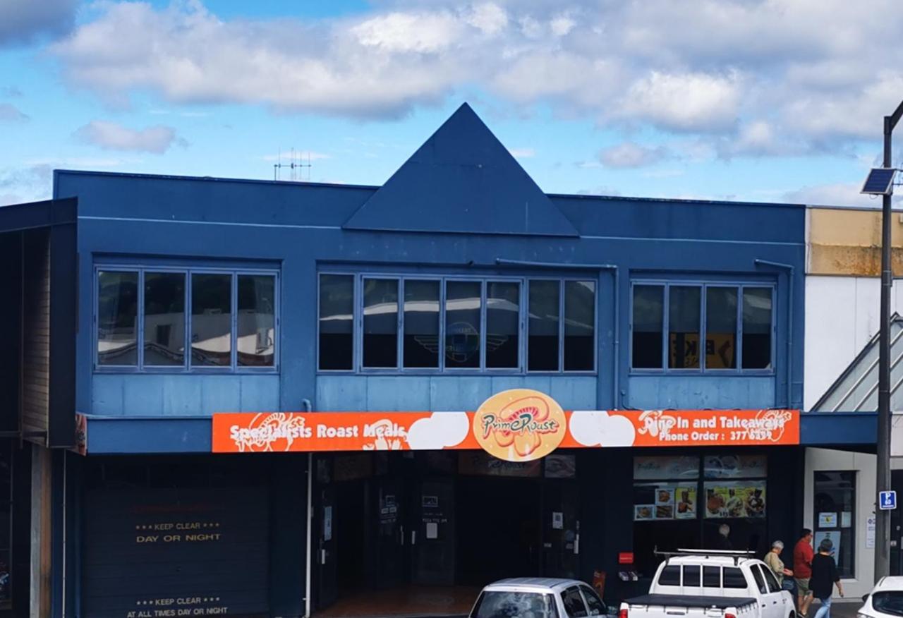 Large luxury apartment located right in town - Ferienwohnung Taupo