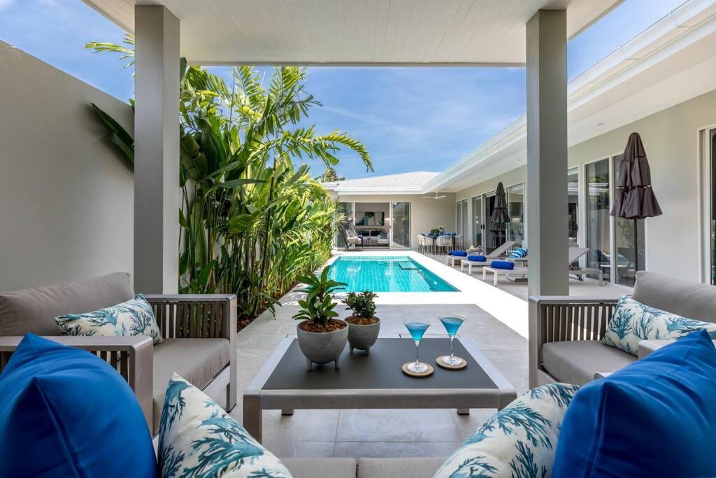 Big & Stylish 5 Bed 4 Bath Private Garden Pool Villa at Thongson Bay Beach - B&B Ko Samui